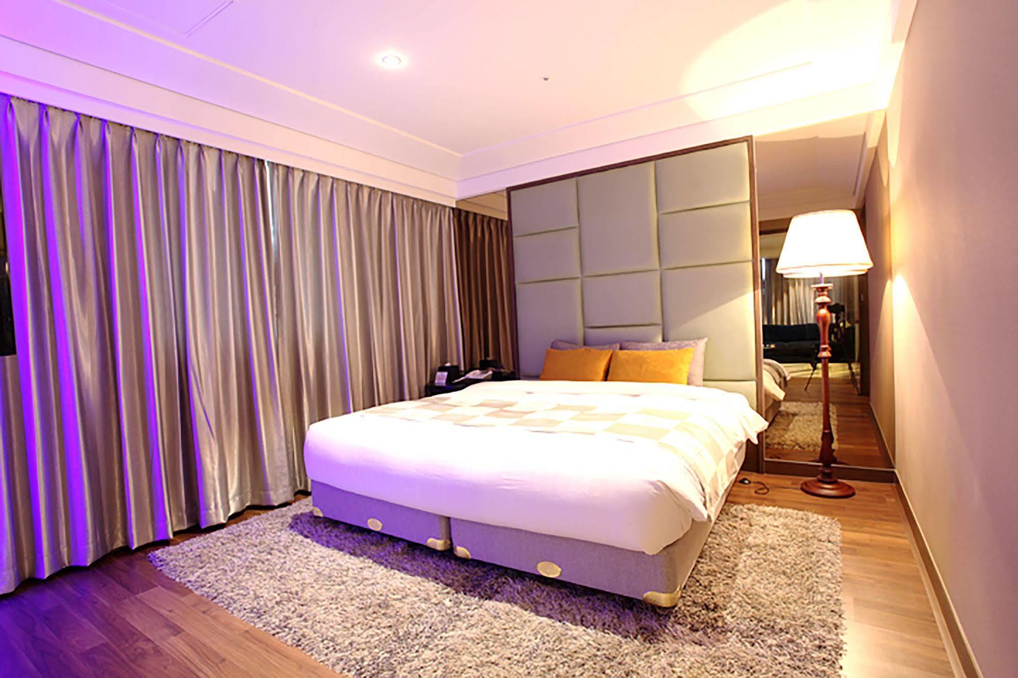 Hotel International Changwon Exterior foto